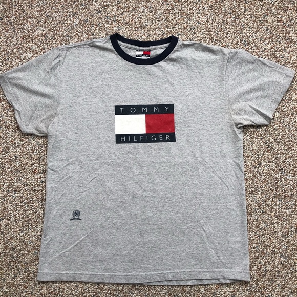 Tommy Hilfiger Other - Tommy Hilfiger big flag t-shirt size M graphic